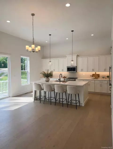Kitchen - 2052 Summit Loop #62, Carmel, NY 10512 photo 1 of 1