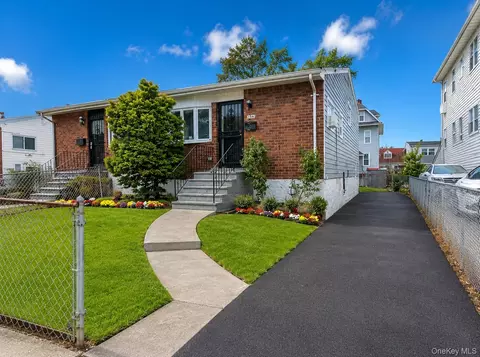 6931 Almeda Ave, New York, NY 11692