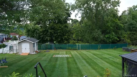 Exterior - 31 Still Rd, Monroe, NY 10950 photo 3 of 5