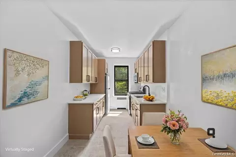 675 Walton Ave #2B, New York, NY 10451