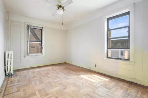185 E 163rd St #E1, New York, NY 10451 photo 3