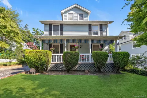 265 Schenck Ave, North Hempstead, NY 11021