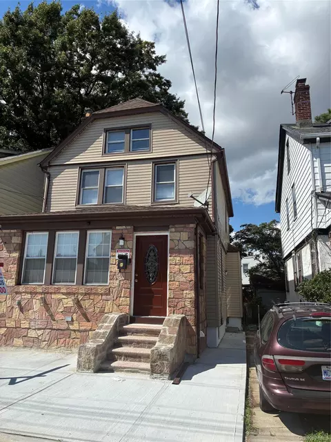 205-15 111th Ave, Saint Albans, NY 11412