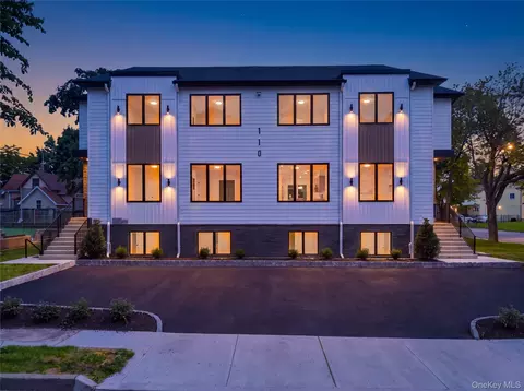 110 Fairview Ave # 201, Ramapo, NY 10977