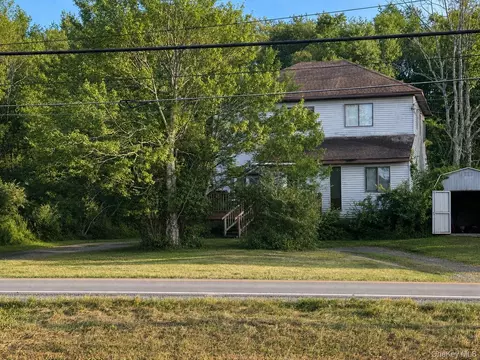 213 Mountaindale Rd, Woodridge, NY 12789