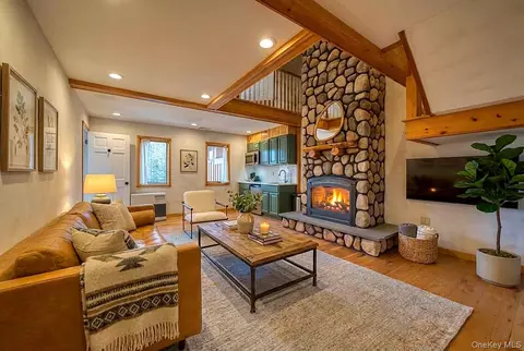 Living - 226 State Route 296, Windham, NY 12496 photo 5 of 6