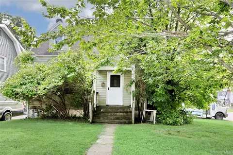 3 Ridge St, Garnerville, NY 10923