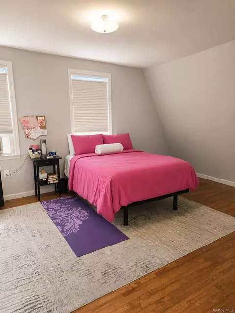 Bedroom - 485 5th Ave, Cedarhurst, NY 11516 photo 3 of 3