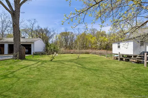 Exterior - 504 Milton Rd, Rye, NY 10580 photo 7 of 10