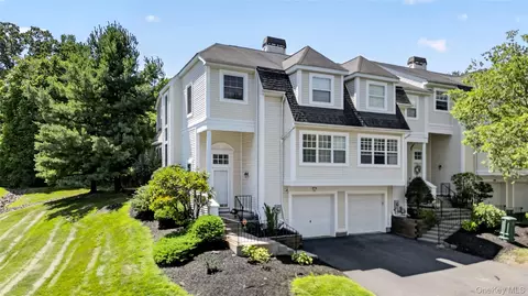115 Delafield Ln, Newburgh, NY 12550