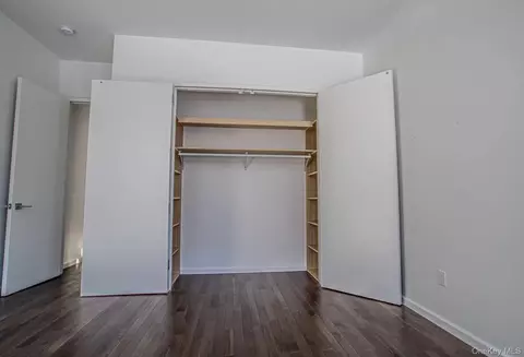 Bedroom - 32 Old East Rd, Wallkill, NY 12589 photo 5 of 7