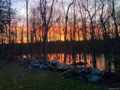 View/Area - 32 Old East Rd, Wallkill, NY 12589 photo 1 of 1