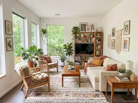 Living - 32 Old East Rd, Wallkill, NY 12589 photo 5 of 5
