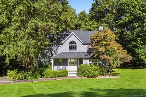 3 Fermi Ct, Cortlandt, NY 10567