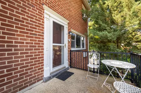 Exterior - 4 Charter Cir #4, Ossining, NY 10562 photo 2 of 2