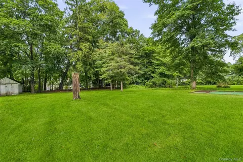 Exterior - 9 Memory Ln, Poughkeepsie, NY 12603 photo 9 of 15