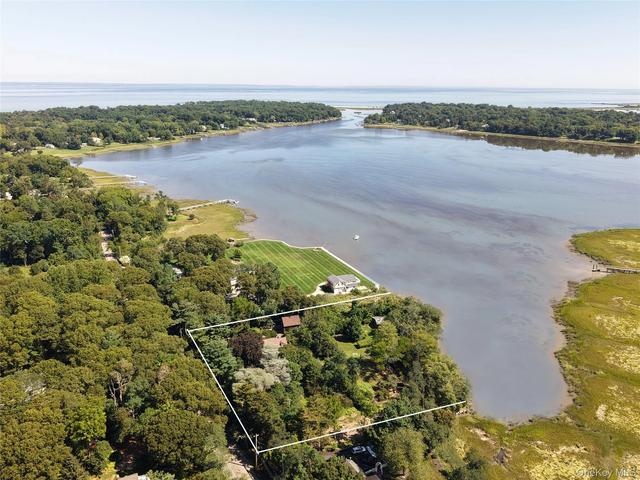 75 Old Field Rd, Setauket, NY 11733