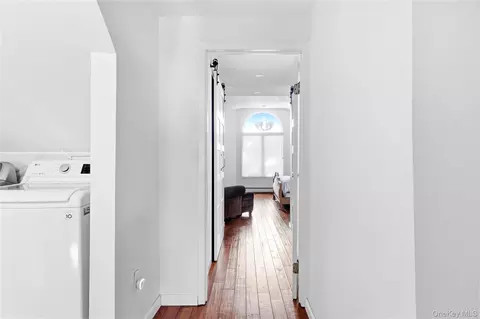 Entry Way - 205 Stuart Rd, Valley Stream, NY 11581 photo 4 of 4