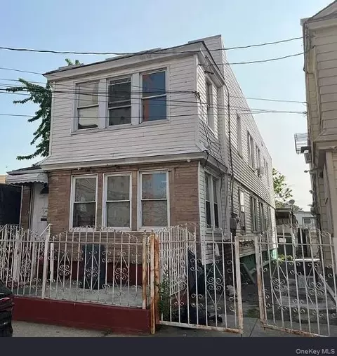 9711 147th Pl, Jamaica, NY 11435