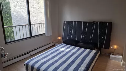 Bedroom - 150 Overlook Ave #5E, Peekskill, NY 10566 photo 4 of 5