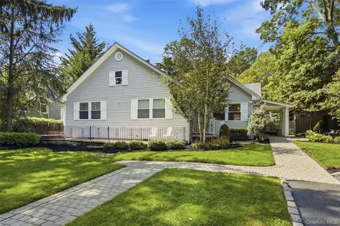 36 Kew Dr, Sound Beach, NY 11789
