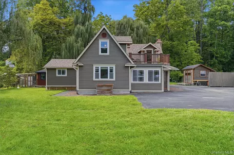 2083 State Route 32, Kingston, NY 12401
