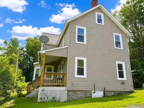 19 25 Finch St, Rockland, NY 12758