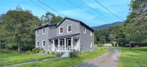 128 Cole Bank Rd, Saugerties, NY 12477