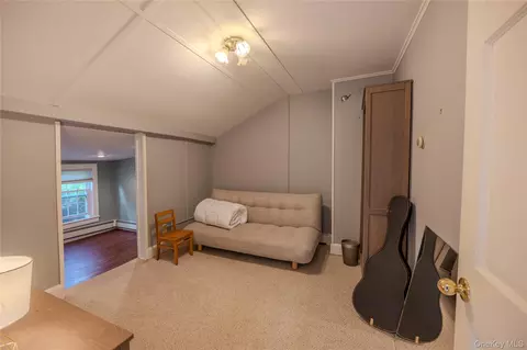 Bedroom - 13 Kemble Ave, Philipstown, NY 10516 photo 2 of 5