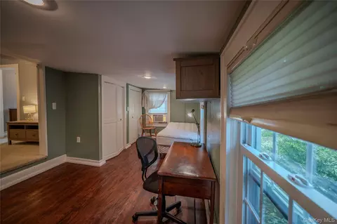 Bedroom - 13 Kemble Ave, Philipstown, NY 10516 photo 4 of 5