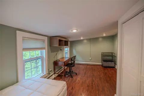 Bedroom - 13 Kemble Ave, Philipstown, NY 10516 photo 5 of 5