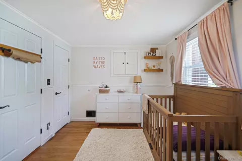Bedroom - 35 Thorburn Ave, Patchogue, NY 11772 photo 4 of 4