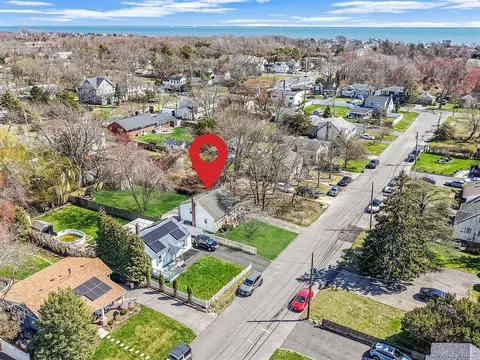 View/Area - 35 Thorburn Ave, Patchogue, NY 11772 photo 1 of 8