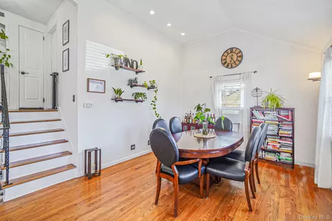 Dining - 35 Thorburn Ave, Patchogue, NY 11772 photo 1 of 3
