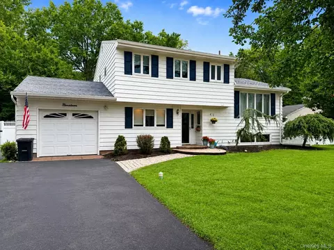 19 Dutch Hollow Dr, Orangetown, NY 10962