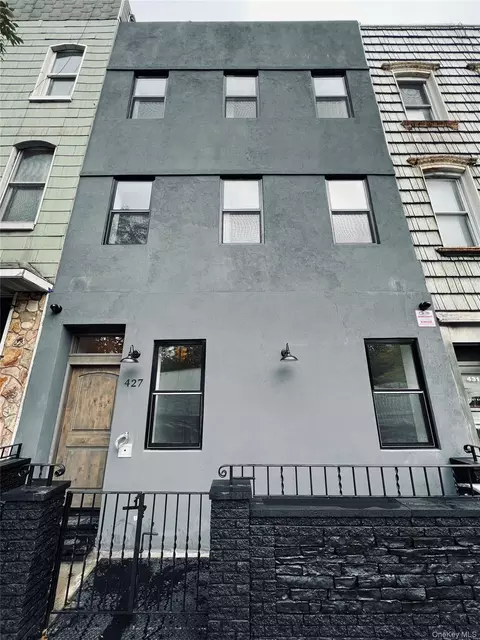 427 Metropolitan Ave, Brooklyn, NY 11211