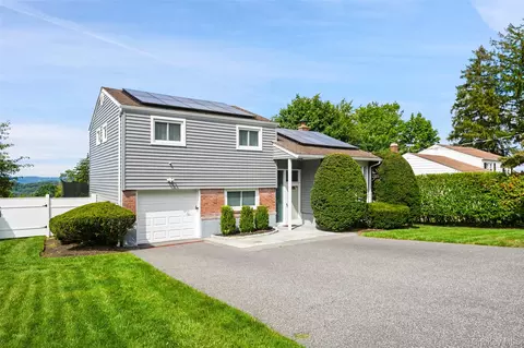 6 S High St, Greenburgh, NY 10523