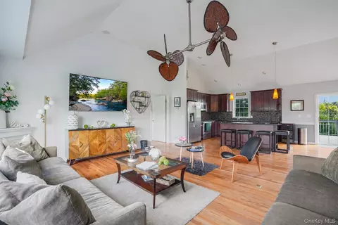 Other - 27 Frieda Ln, La Grange, NY 12603 photo 5 of 9