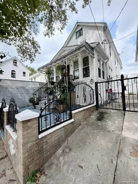 107-11 114th St, South Richmond Hill, NY 11419