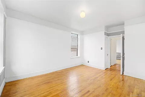 Bedroom - 147-37 Beech Ave #3F, Flushing, NY 11355 photo 3 of 3