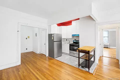 Kitchen - 147-37 Beech Ave #3F, Flushing, NY 11355 photo 1 of 1