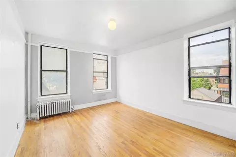 Bedroom - 147-37 Beech Ave #3F, Flushing, NY 11355 photo 2 of 3