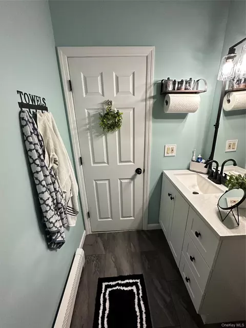 Bath - 59 Pennant Dr, Mastic Beach, NY 11951 photo 2 of 2