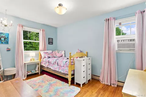 Bedroom - 21 Smith St, Red Hook, NY 12571 photo 3 of 6