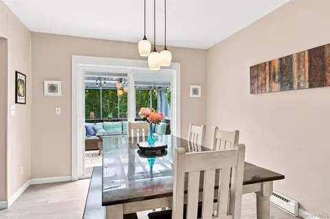 Dining - 21 Smith St, Red Hook, NY 12571 photo 1 of 4