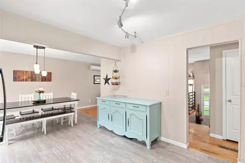 Entry Way - 21 Smith St, Red Hook, NY 12571 photo 1 of 1