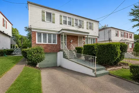 11721 Francis Lewis Blvd, New York, NY 11411