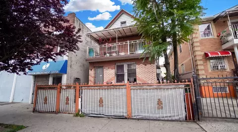 10640 Sutphin Blvd, Jamaica, NY 11435