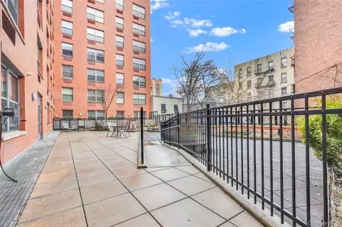 837 Washington Ave #3B, New York, NY 10451