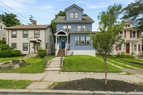 19 Forsythe Pl, Newburgh, NY 12550
